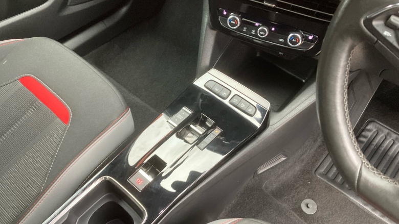 Vauxhall Mokka 100kW SRi Premium 50kWh 5dr Auto Electric Hatchback